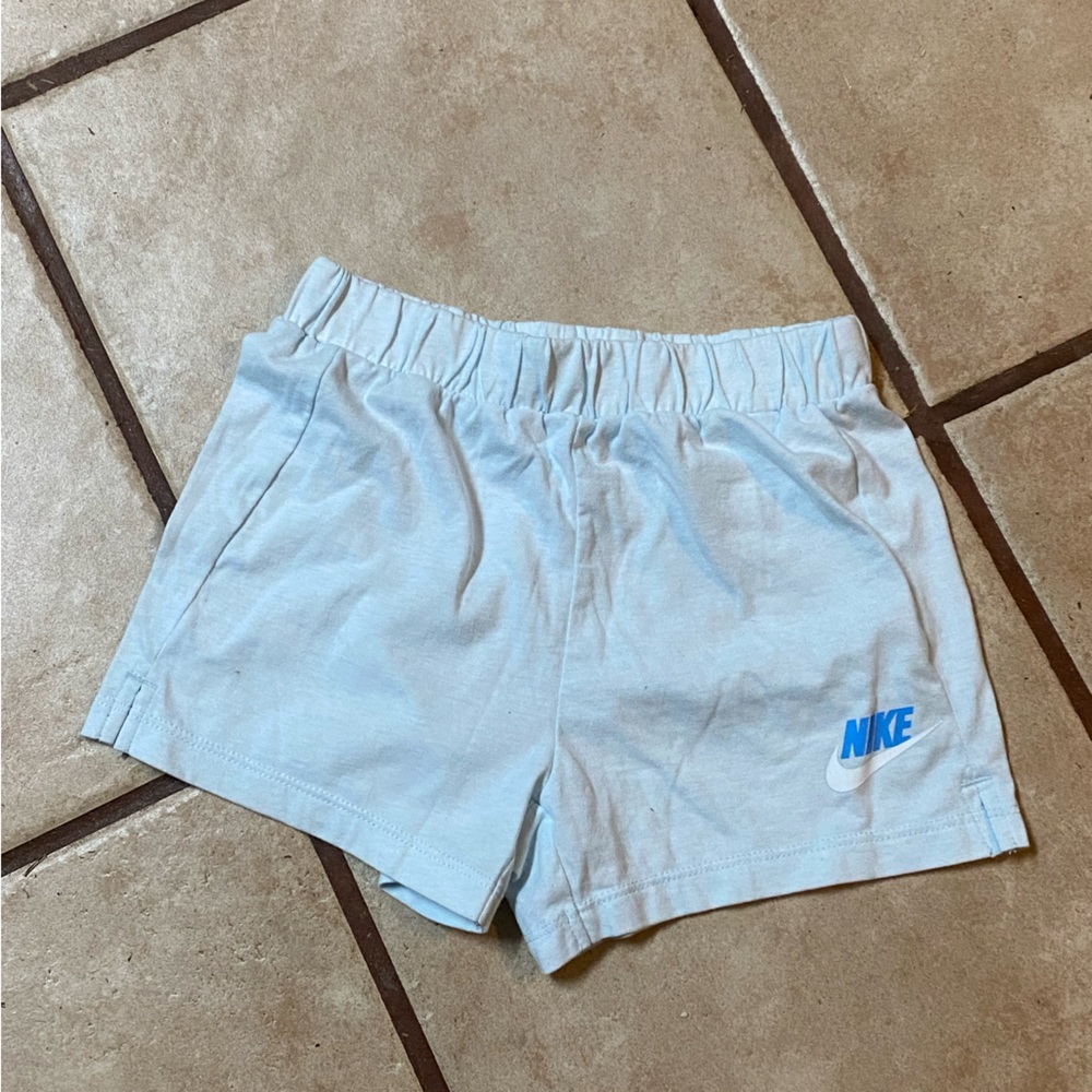 (A153)Little Girls Pale Blue Nike Shorts Size 6X